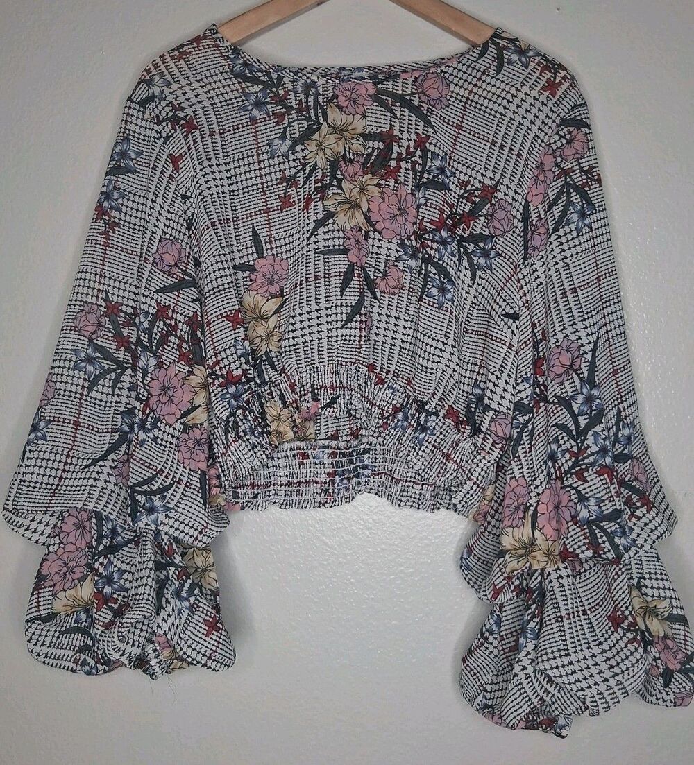 Live 4 Truth Floral Smocked Crop Top Balloon Sleeve Semi Sheer Cottagecore XL